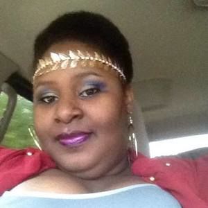 Meet your Posher, Deirdre