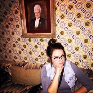 Meet your Posher, Kelly