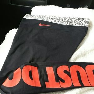 Nike pro  pants size S