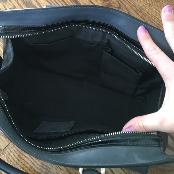 Coach Handbag - Picture 2 of 4