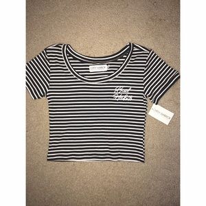 Gypspy Warrior Crop Tee