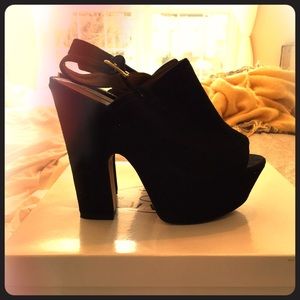 Steve Madden Wedges