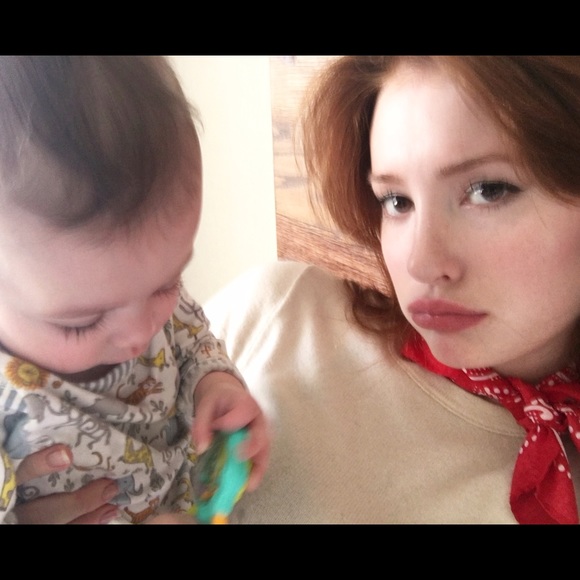 Meet your Posher, Chloe