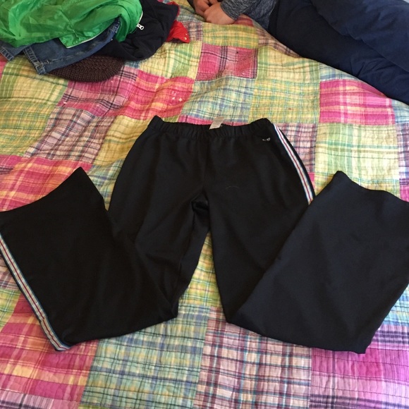 Black spandex material workout pants!