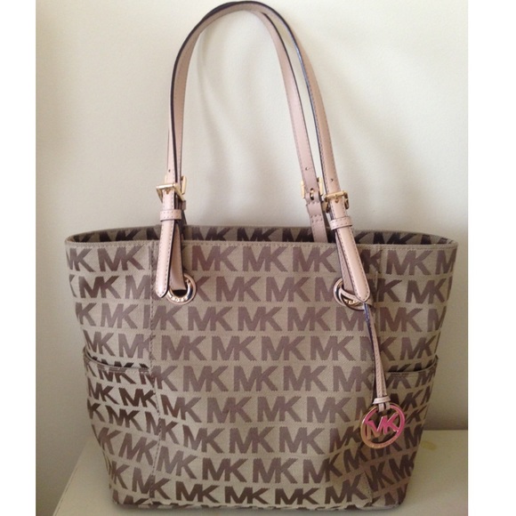 Michael Kors jet set logo tote