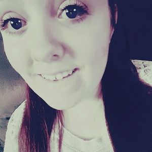 Meet your Posher, Lexxus