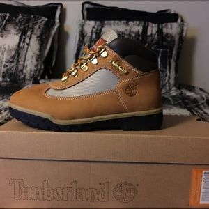 NEW In Box. Wheat. Timberland JRs Field Boot.  3.5