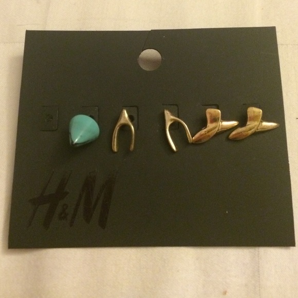 Free🎁H&M earring set
