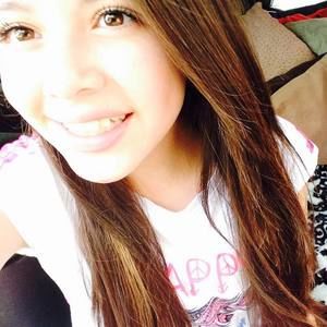 Meet your Posher, Perla