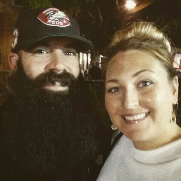 Meet your Posher, Laura - Picture 2 of 2