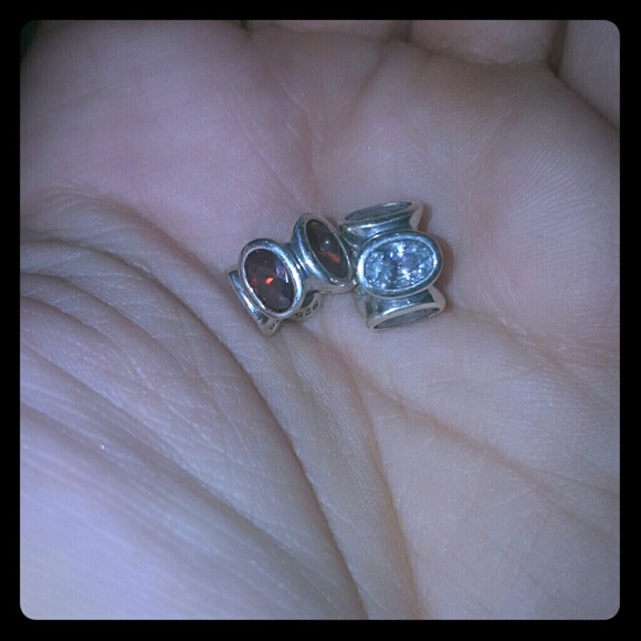 2 oval lights charms