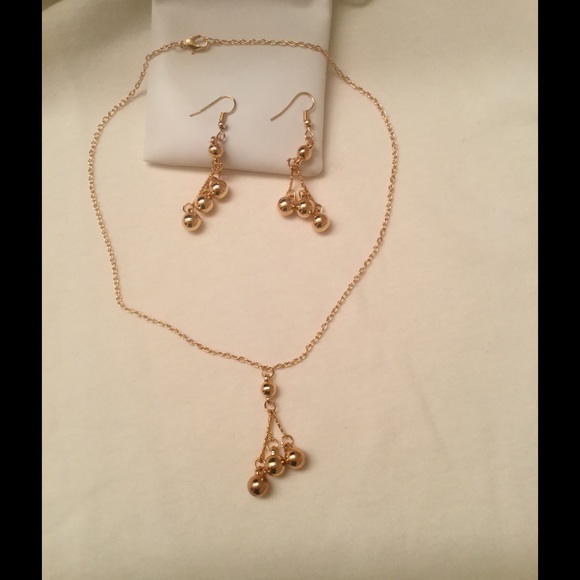 Gold ball necklace with matching earrings