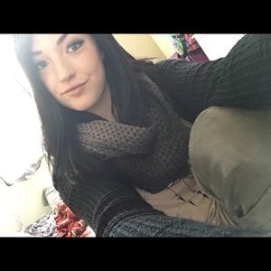 Meet your Posher, Leah