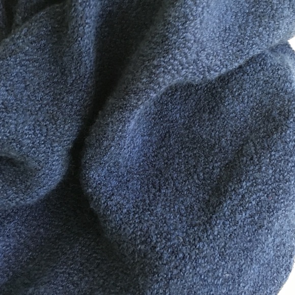 Infinity scarf - Picture 2 of 2