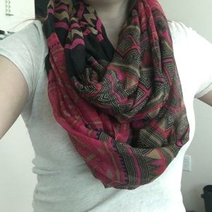 Infinity scarf