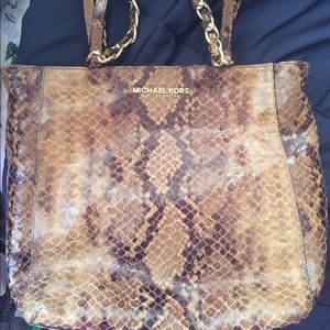 Michael Kors purse