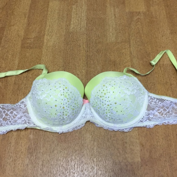Victoria's Secret bra
