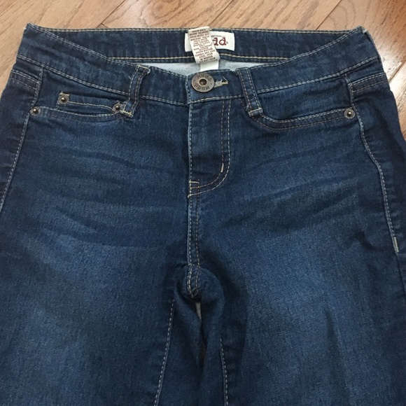 Mudd Skinny Jeans - Picture 2 of 4