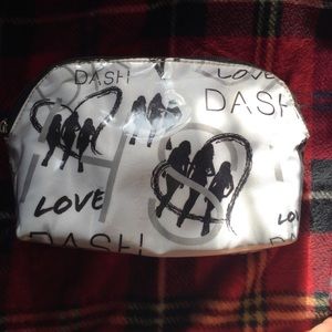 Dash make up bag!