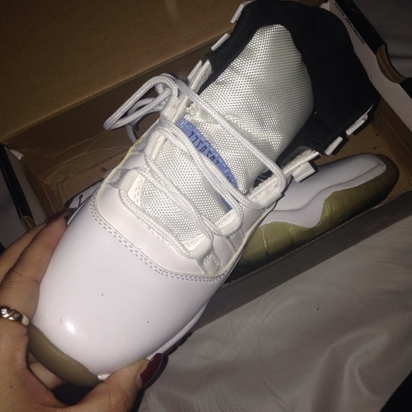 11's