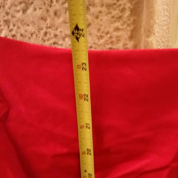 *Sold* Blouse - Picture 4 of 4