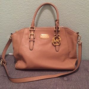 Trade for @lananichole89 NWT MK Bedford satchel!!