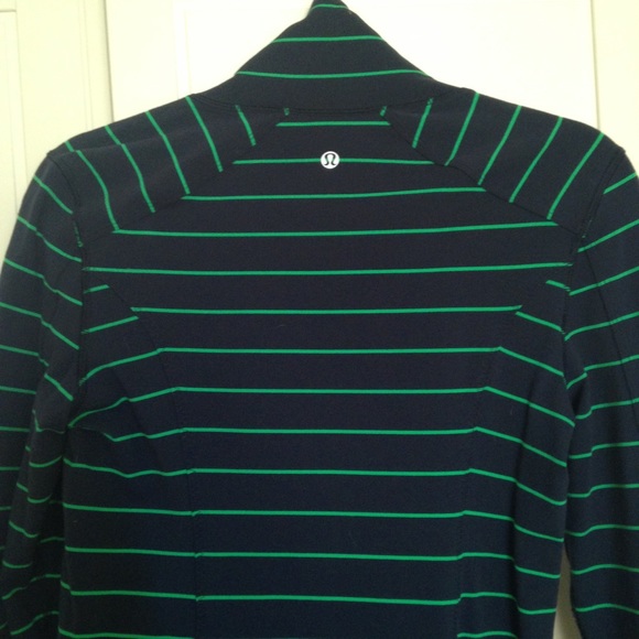 lululemon nice asana jacket