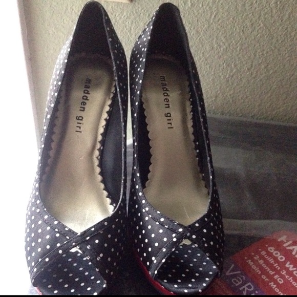 Opened toed high heels