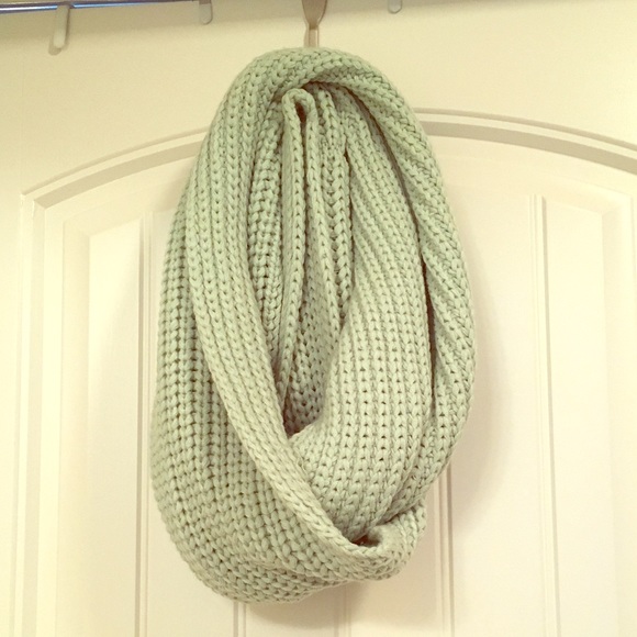 {j. Crew} Infinity Scarf NWOT