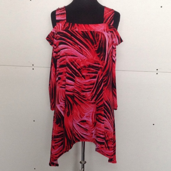 Red/black open shoulder tunic