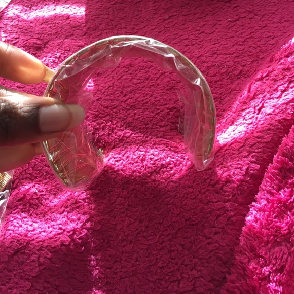 Bangle - Picture 2 of 4