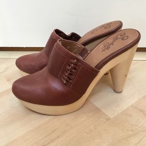 Seychelles Care to Dance Clog- sz 9- never worn