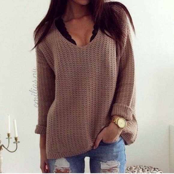 ❌SOLD❌Taupe Scoop Neck Sweater
