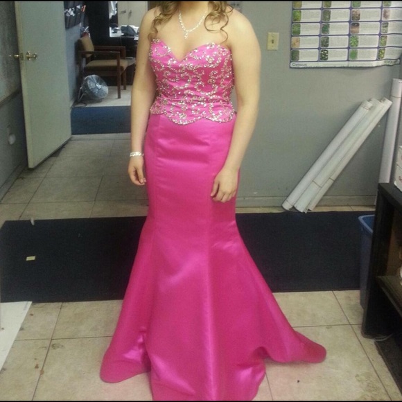 Sherri Hill prom dress