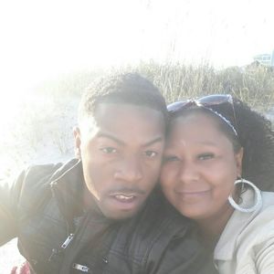 Meet your Posher, Leeona