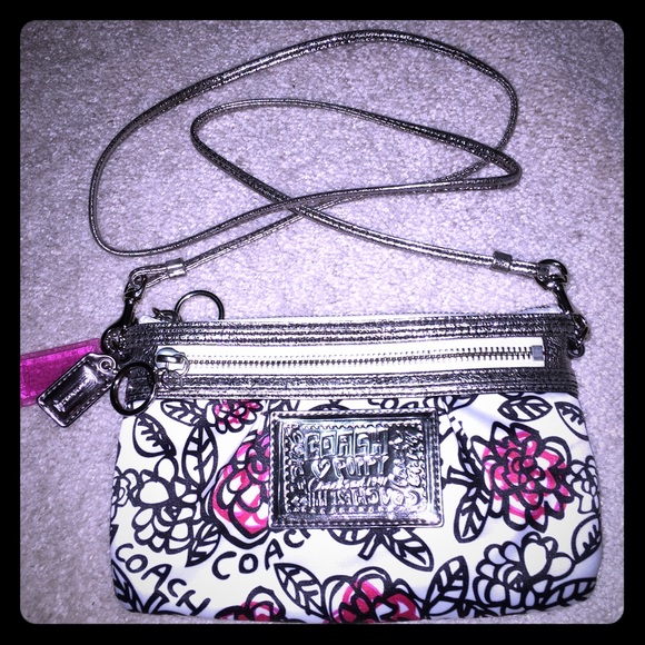 Coach Floral Crossbody - Picture 1 of 4