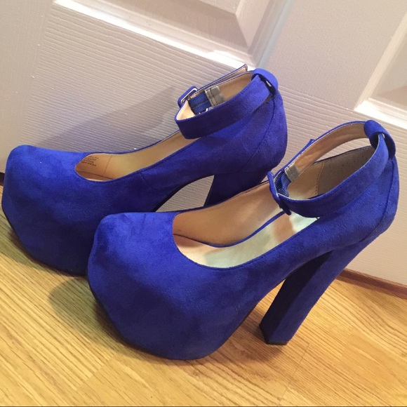 Blue Heels