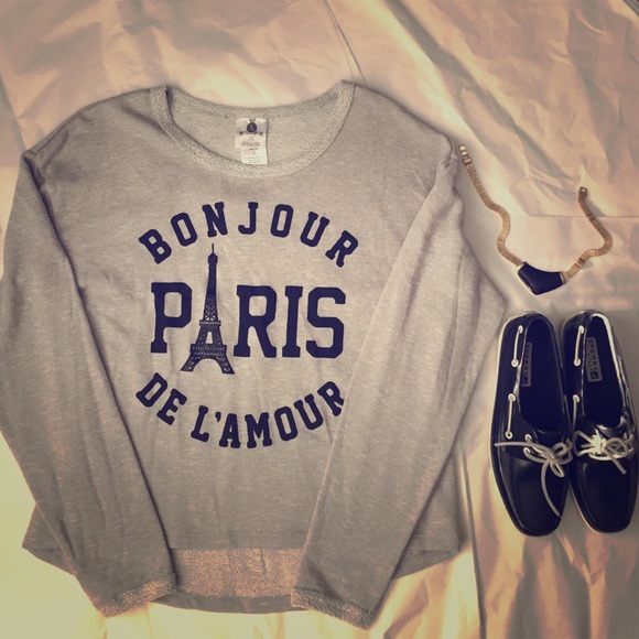 Bonjour Paris print Top! NEW - Picture 2 of 4