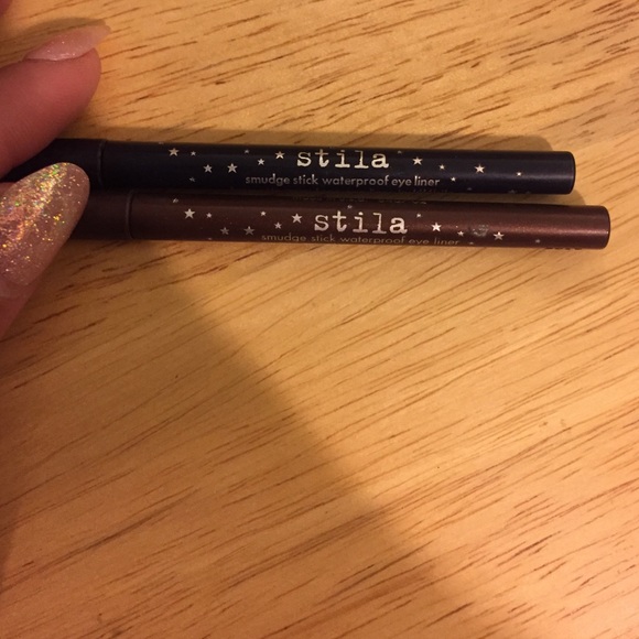 Stila smudge water proof eye liner