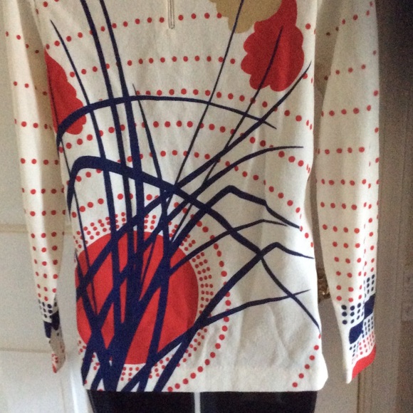 Zip back top🎈 - Picture 3 of 4