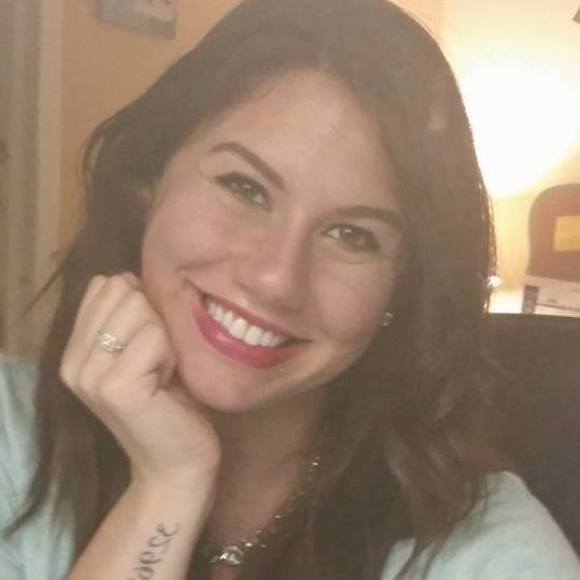 Meet your Posher, Salina