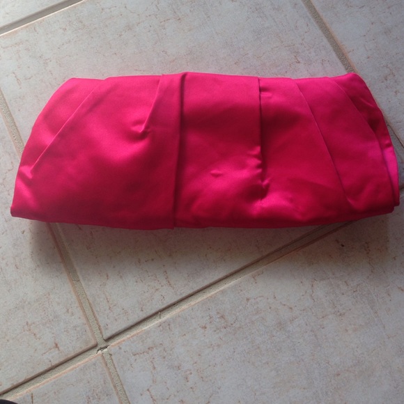 Express satin clutch