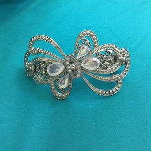 Hair brooch
