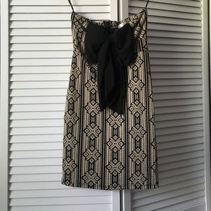 Strapless patterned mini dress!
