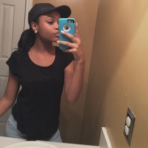 Meet your Posher, Amaya