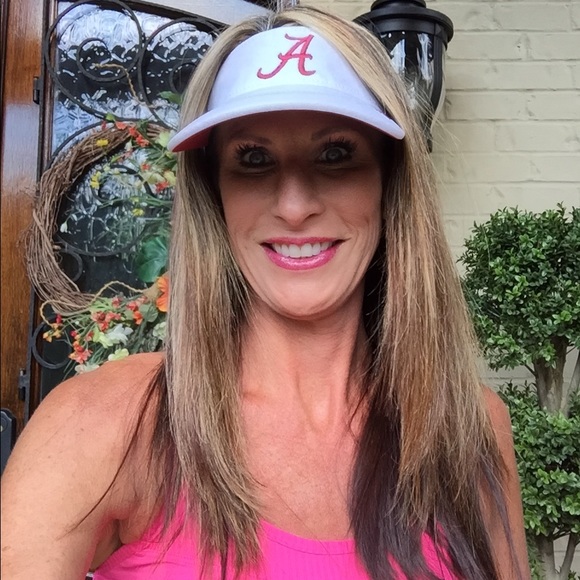 Meet your Posher, Jaimie - Picture 2 of 4