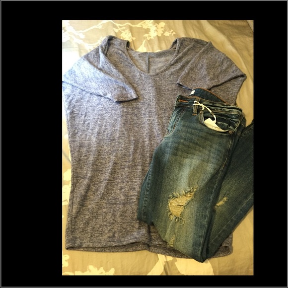 Last one ๐Super soft lavender/purple top๐ - Picture 3 of 4