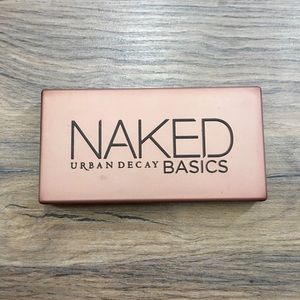 Urban Decay Naked Basics Eyeshadow Palette