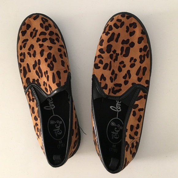 Printed Slip Ons - Picture 1 of 3
