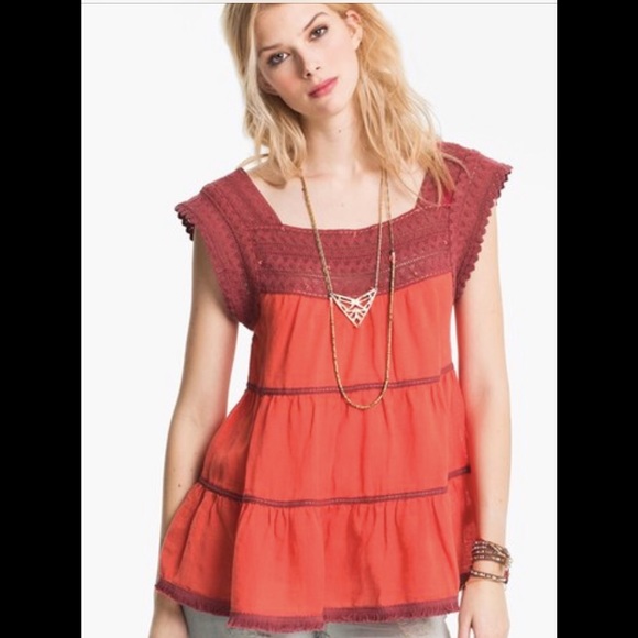 Free People Crochet Yoke Boho Top🌸DARLING!!! (B)